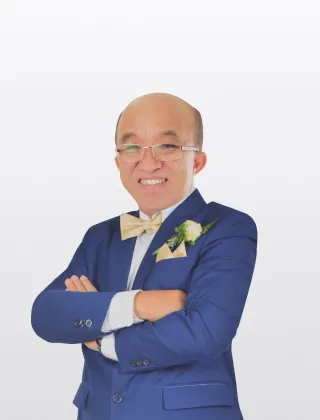 ดร. ณสพน โพธิ์วิจิตร ประธานกรรมการบริษัท CCI
